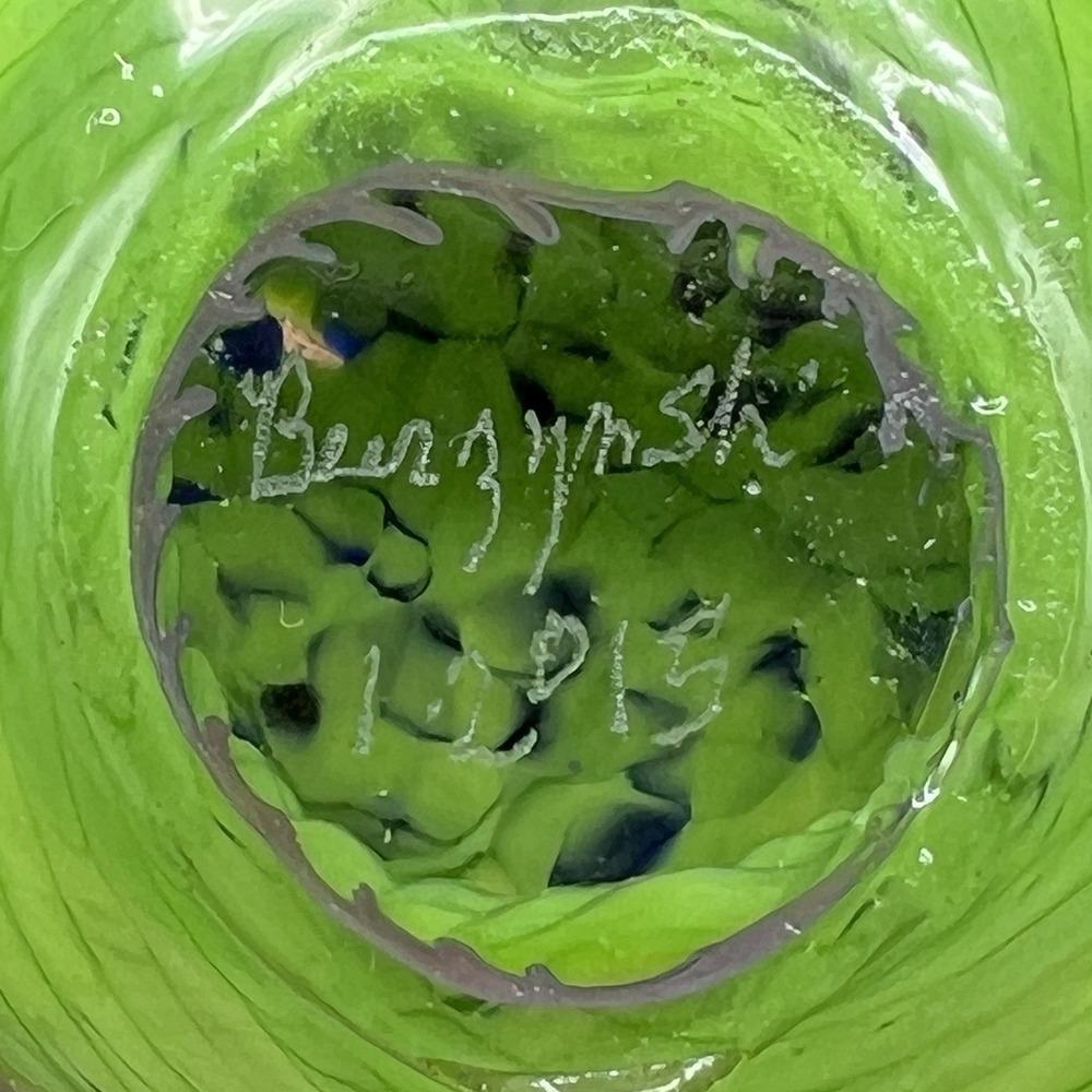 Artist Signed Blue Green Heart Shaped Art Glass Paperweight Seattle Seahawks - Picture 5 of 9